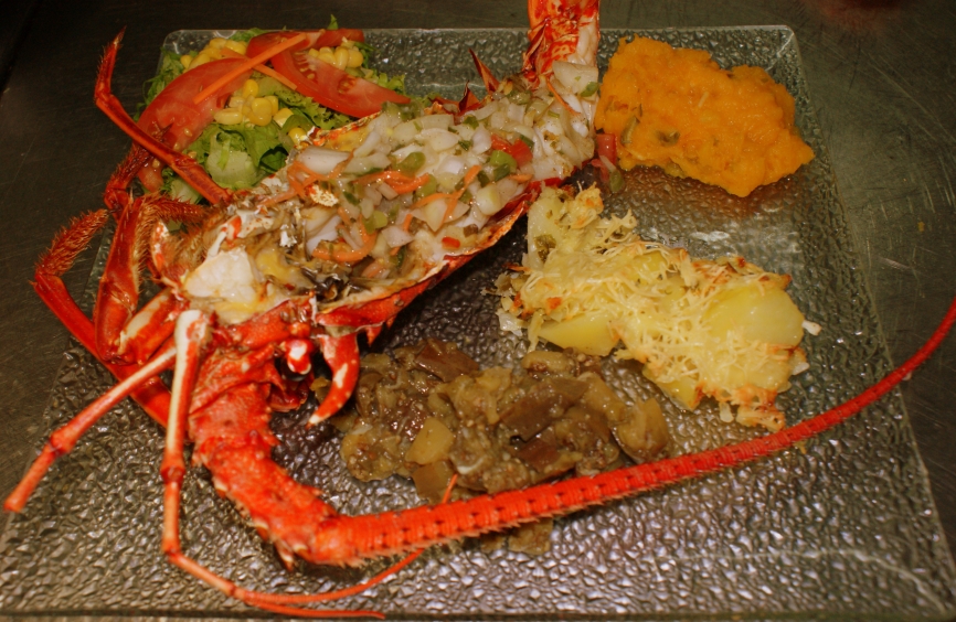 rayon vert assiette langouste Guadeloupe